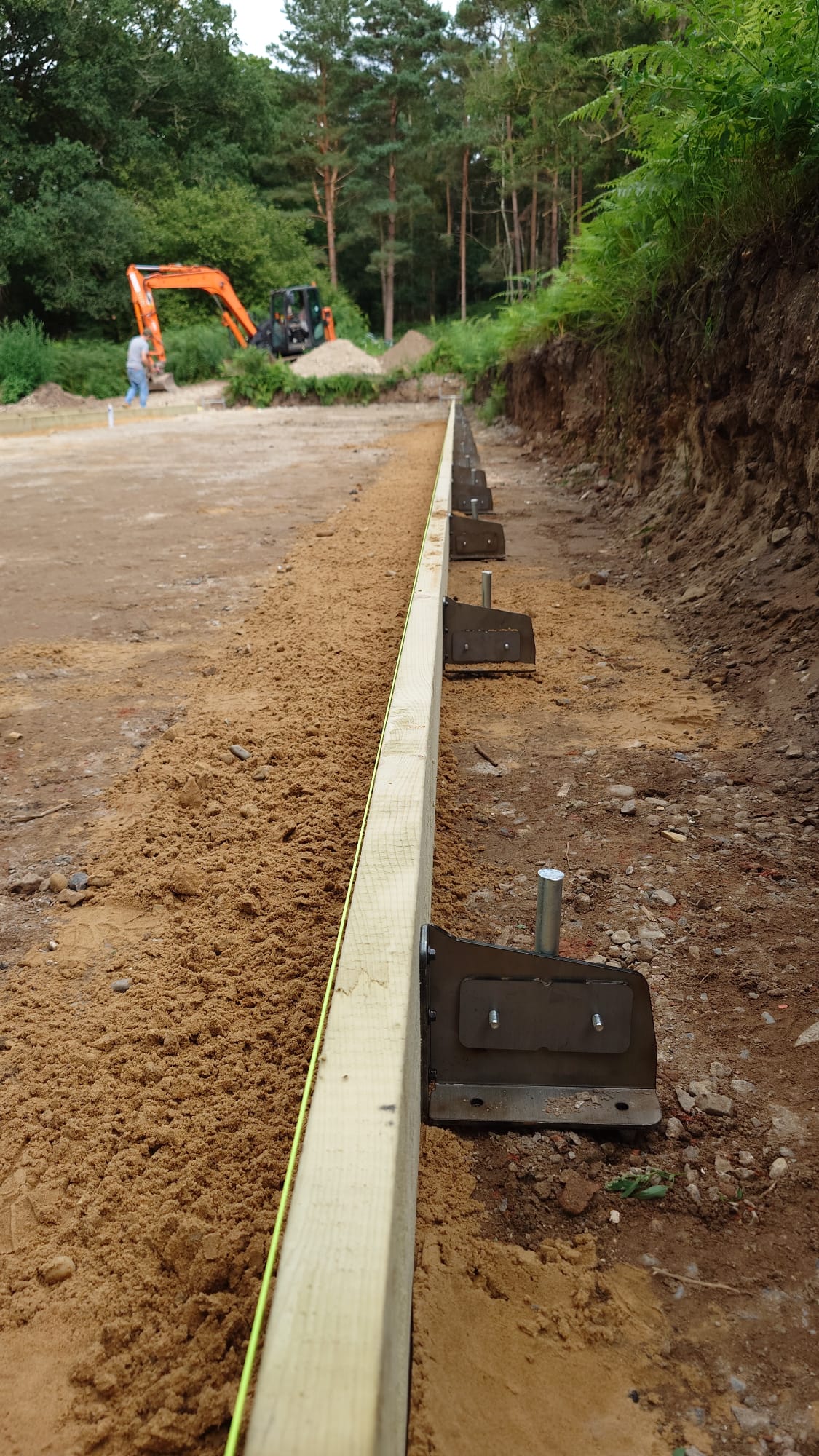 Concrete Formwork Bracket Joining Plates – UK Made Shuttering Bracket – Works with 4", 5", 6" & 8" Timber - Image 3
