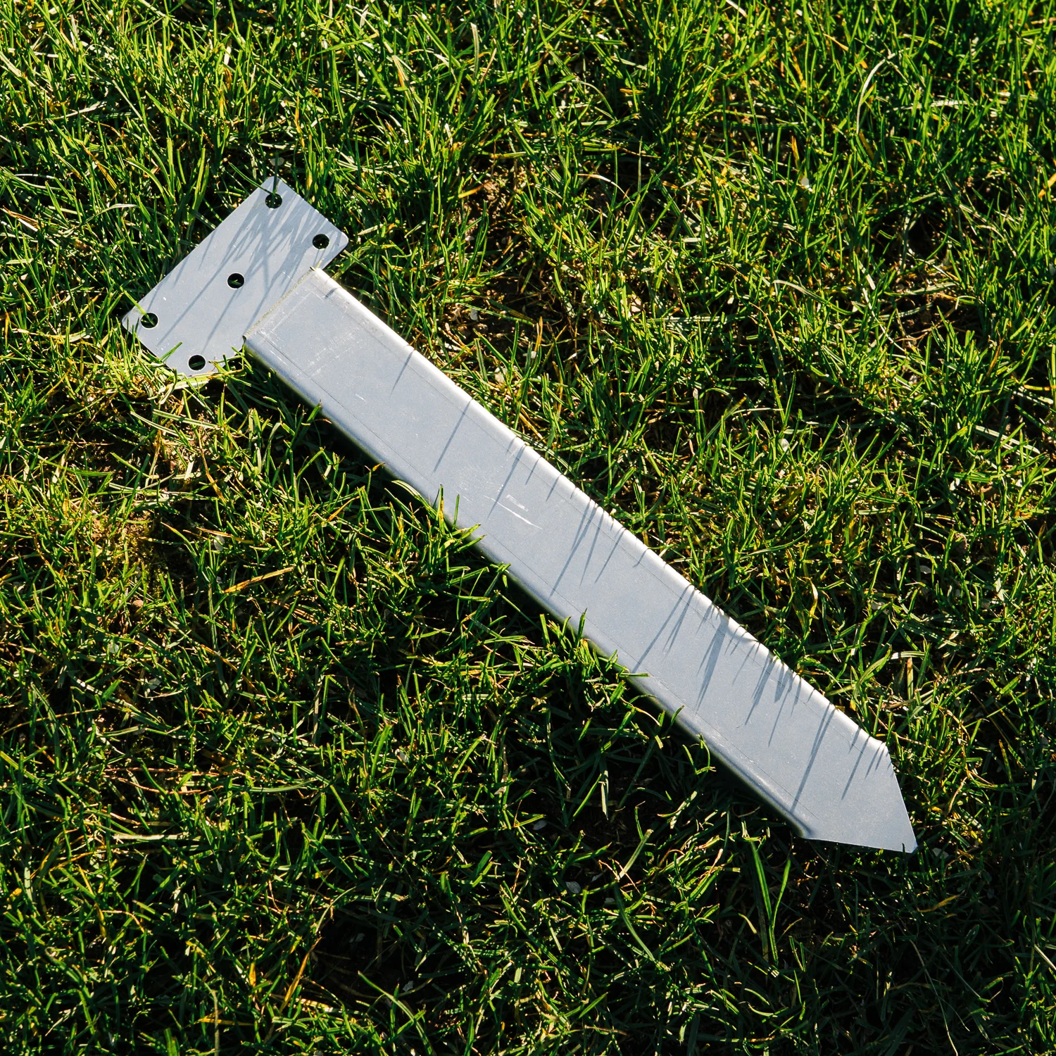 Bellamy Drive-In Signpost Stake & Sign Holder - Image 13