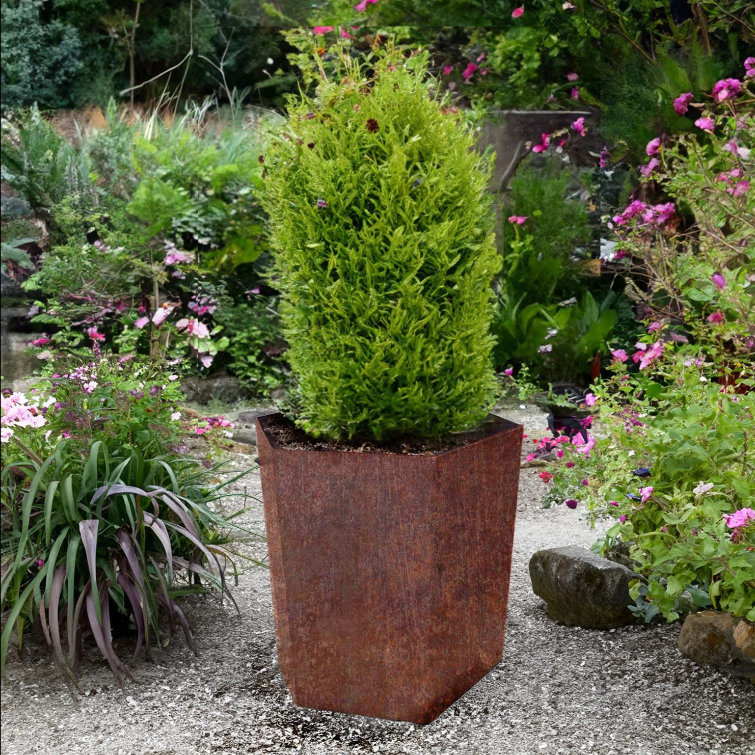 Bellamy Hexagon Shaped Rustic Steel Planter Trio Set - Image 11