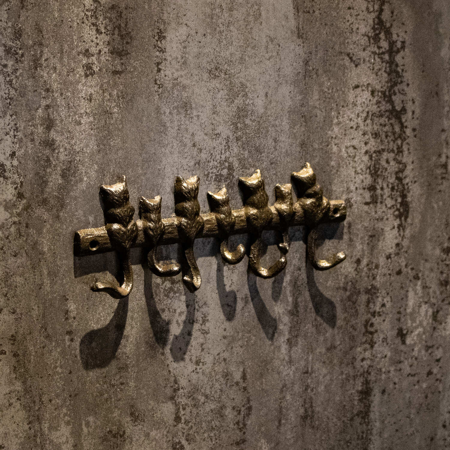 Cast Iron Cat Tail Coat Hook Rack - Image 6