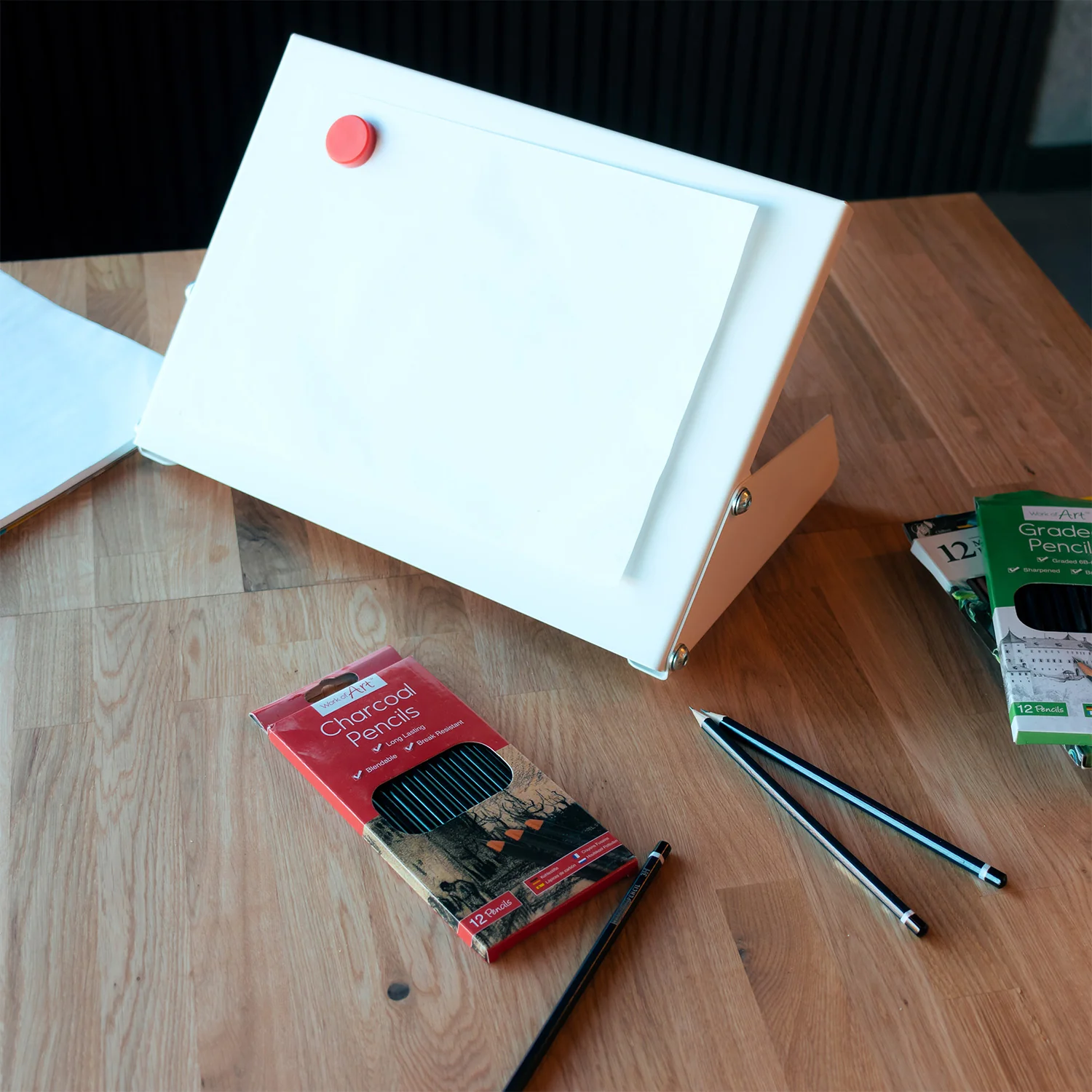 Craftsadora A4 Magnetic Adjustable Desktop Easel for Artists - Image 17