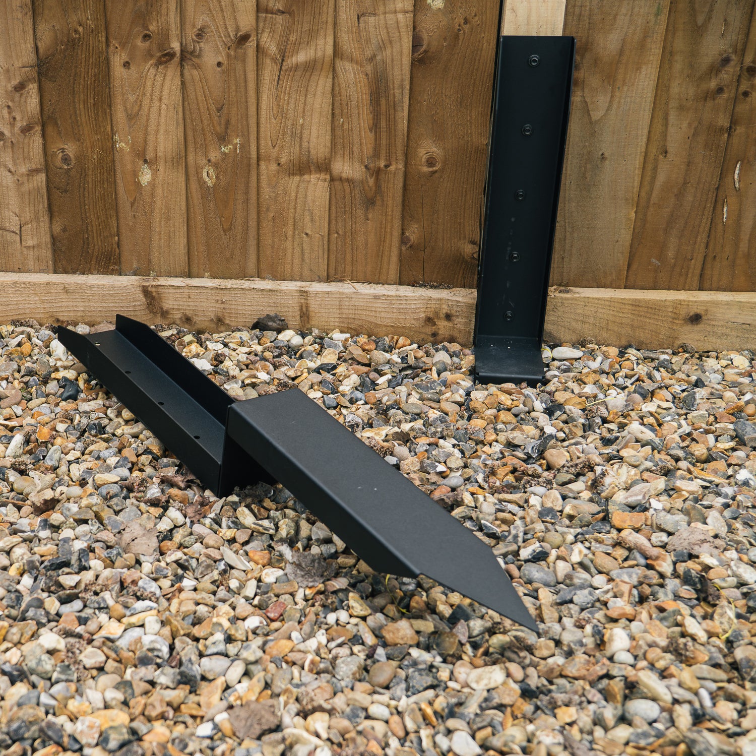 FenceEasy™ Fence Post Repair & Staked Straightener Bracket - Image 10