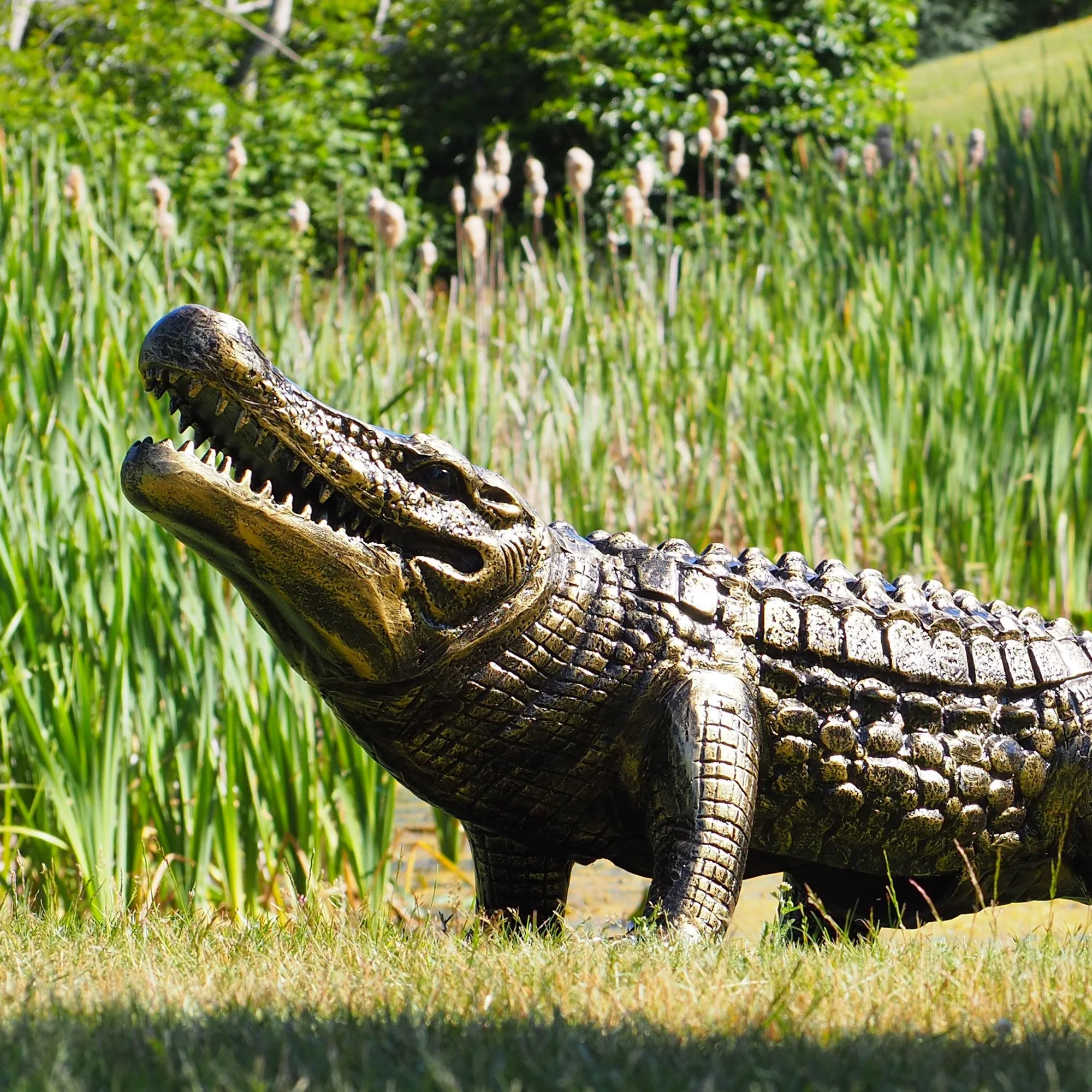 Fergus McArthur Bronze Effect Crocodile Garden Statue - Image 2