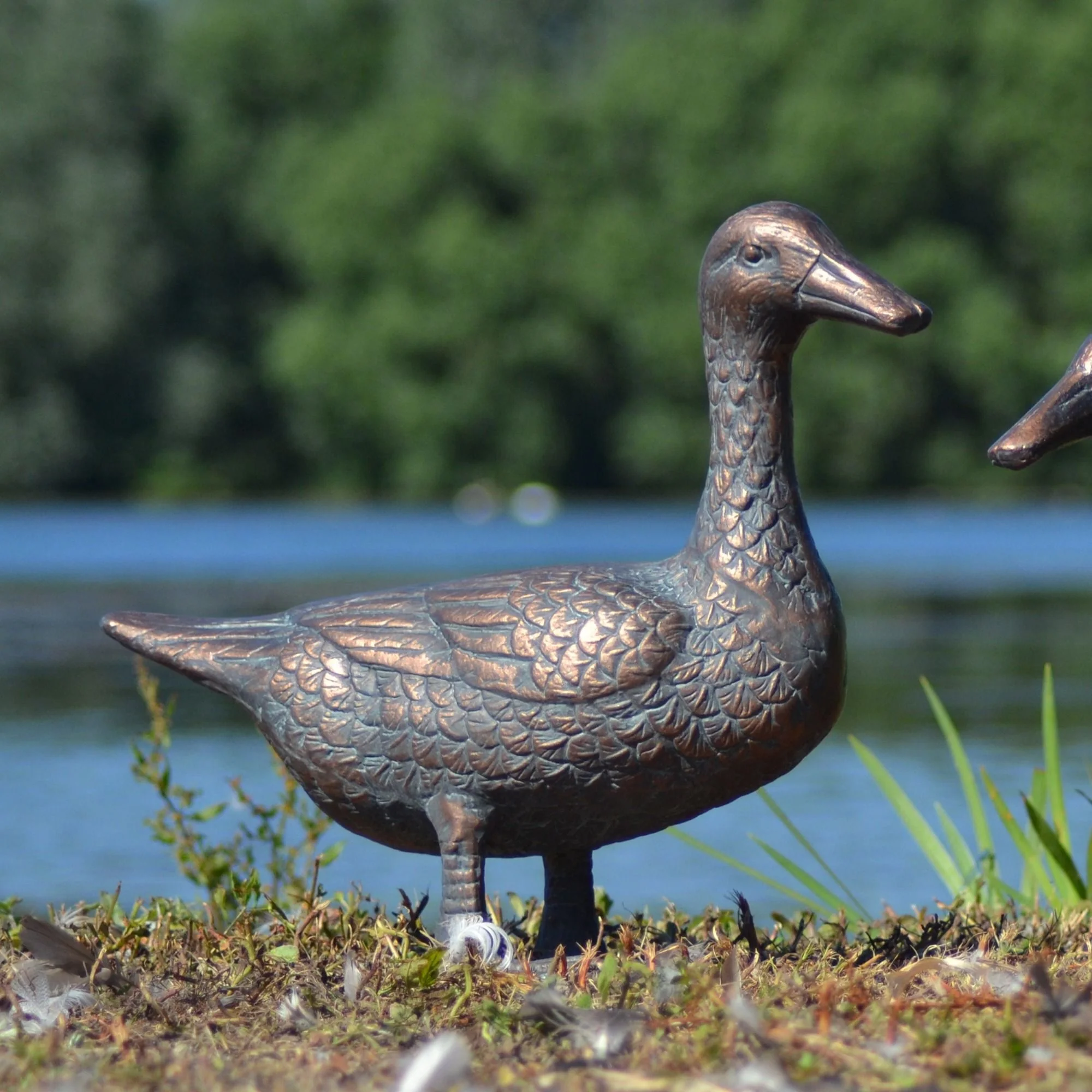 Fergus McArthur Ducks Aged Verde Sculpture Set - Image 3