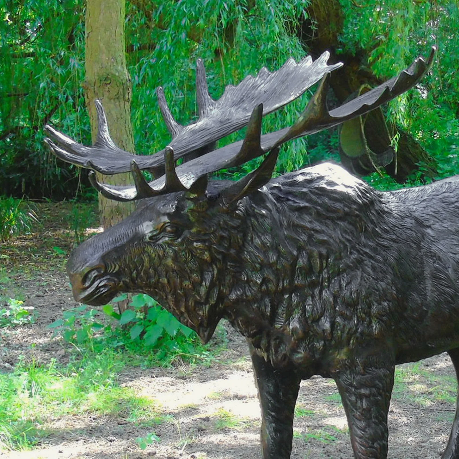 Fergus McArthur Bronze Effect Large Moose Garden Statue - Image 2