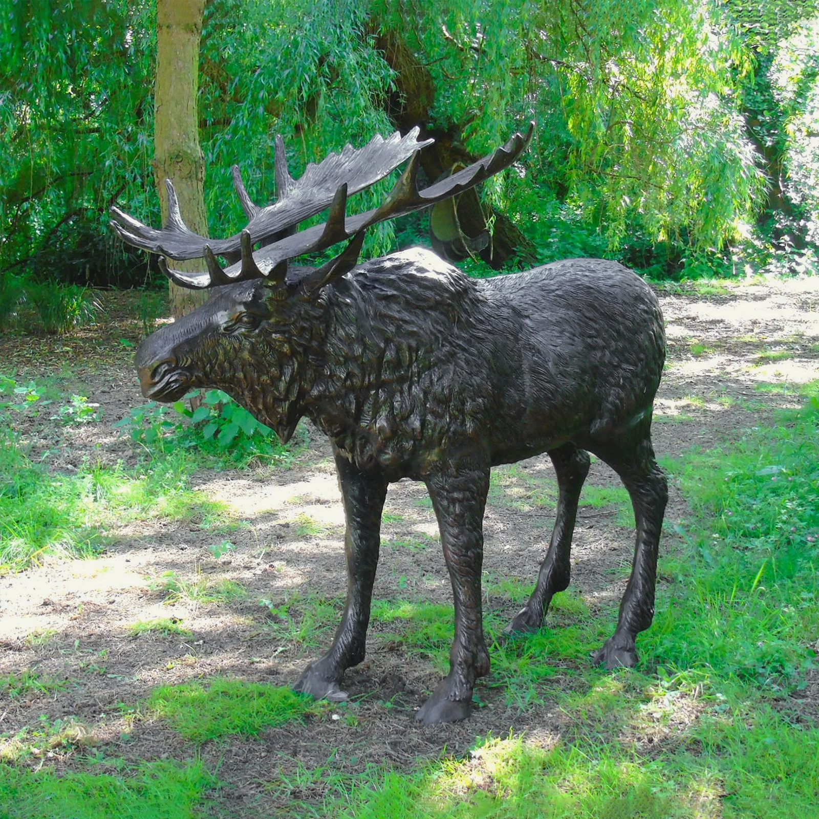 Fergus McArthur Bronze Effect Large Moose Garden Statue - Image 3