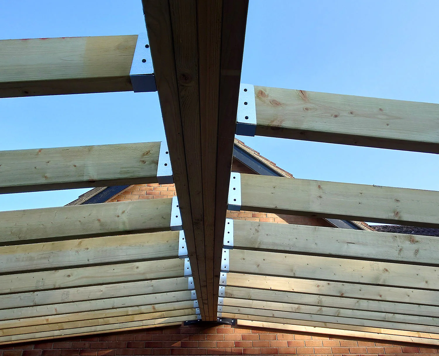 Framola Downwards Angled Rafter Brackets - For Downwards Slope Rafters (90 Options Available) - Image 22