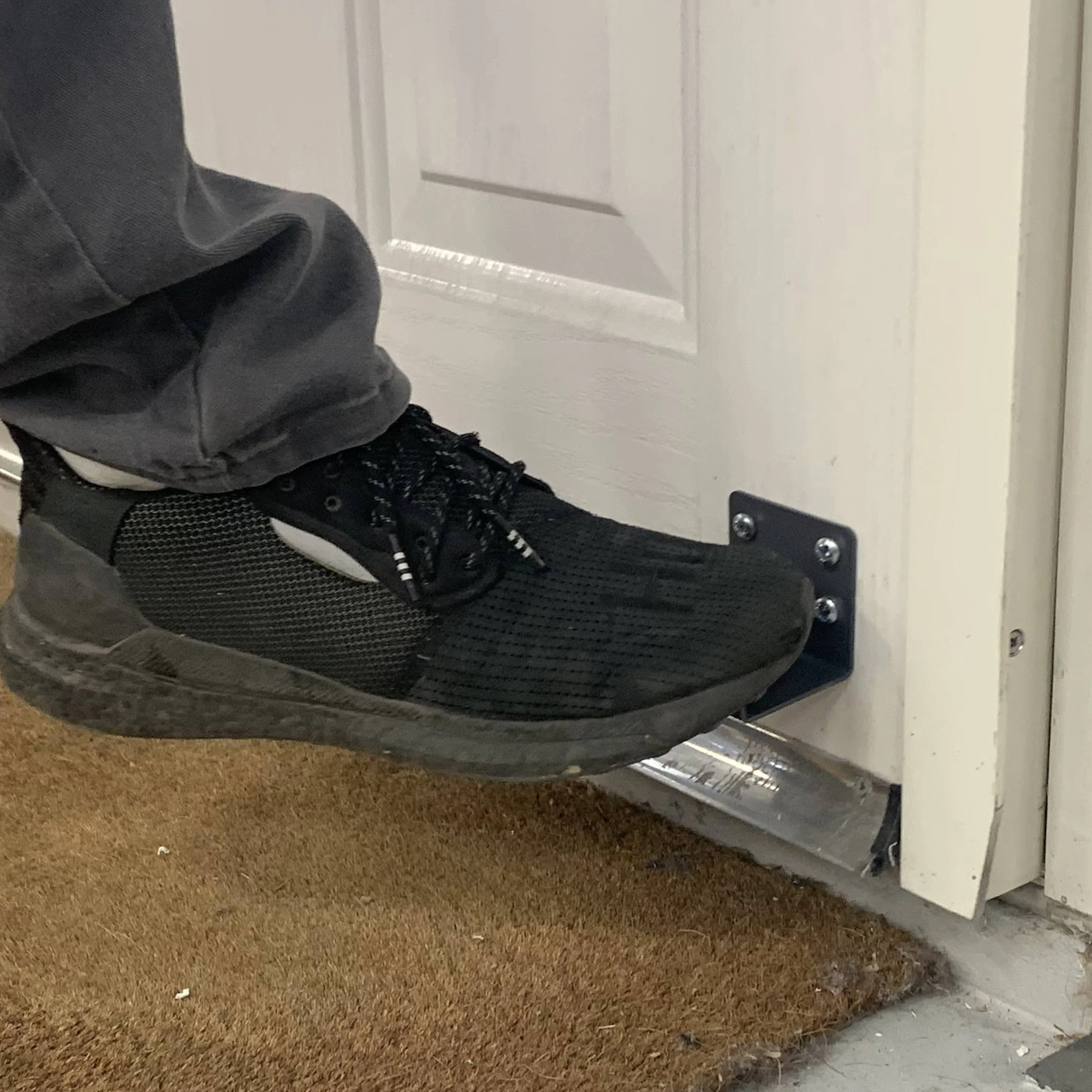 MegaMaxx UK™ Step-On Hands-Free Foot-Operated Door Opener - Image 17
