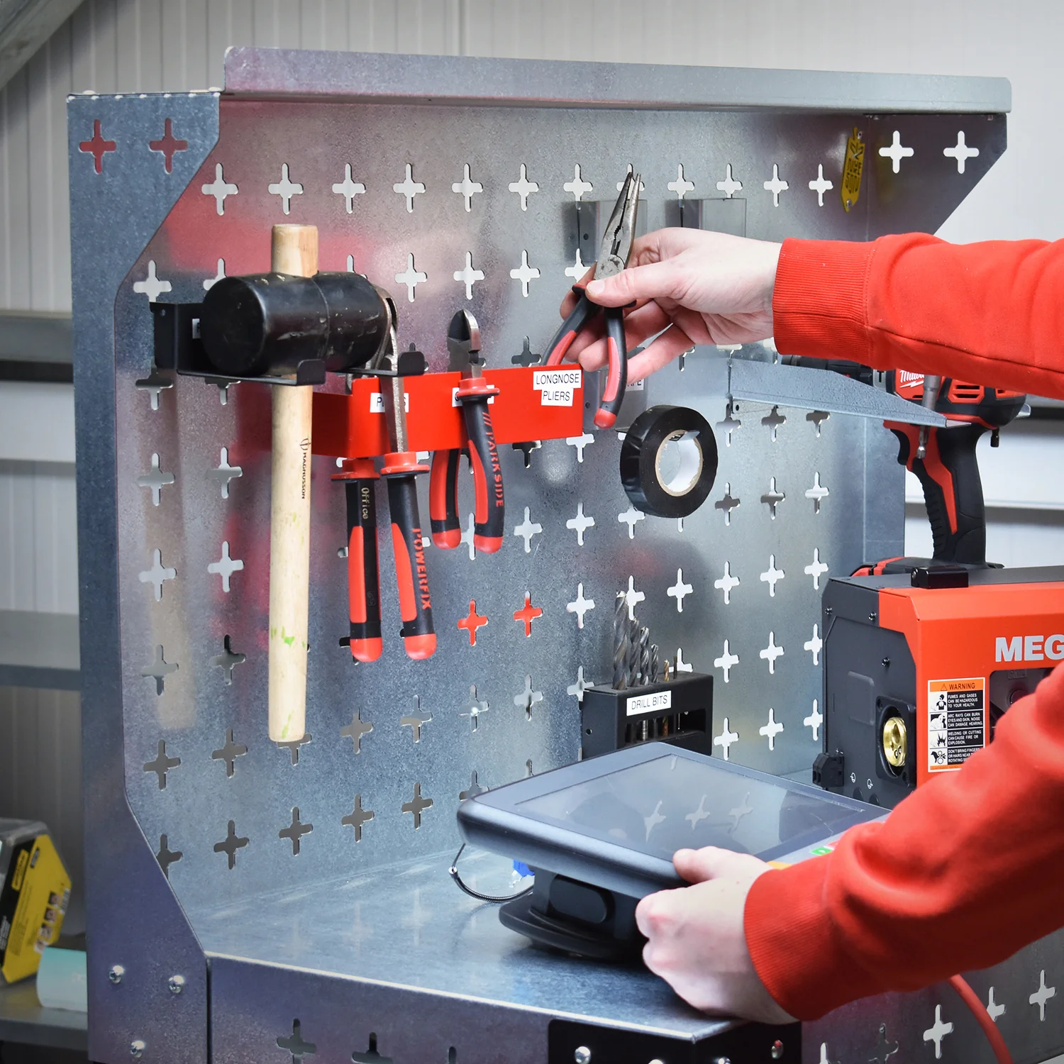 Nukeson Customisable Industrial Mobile Workbench with Back Wall - Tool Wall Compatible - Image 4