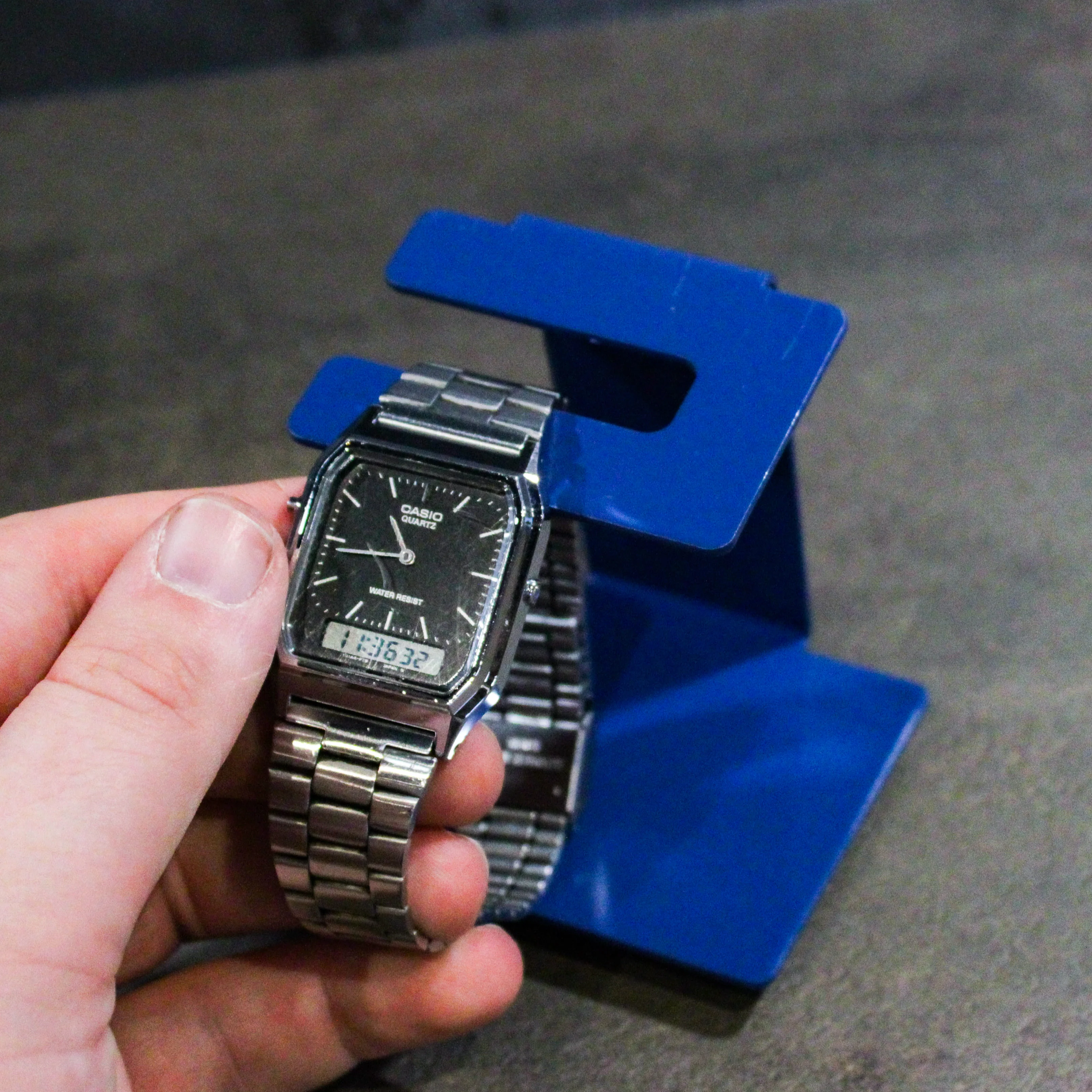 Okunaii™ Desktop Watch Holder & Accessories Display Stand - Image 9