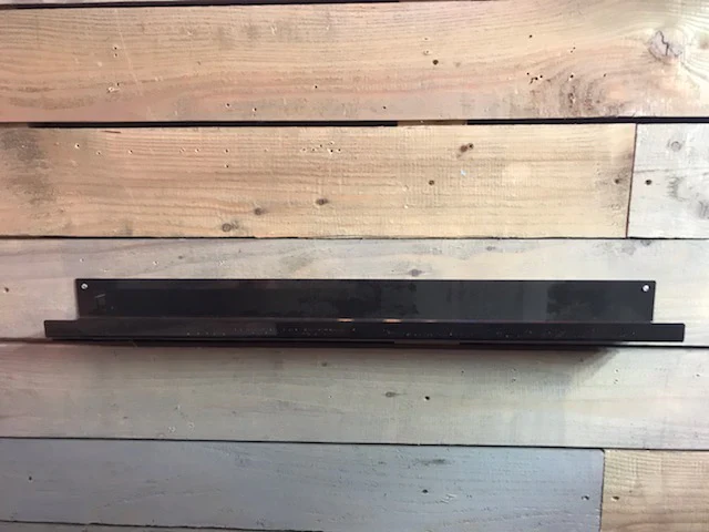 Okunaii™ Slimline Shelf - Suitable for Picture Frames - Image 10