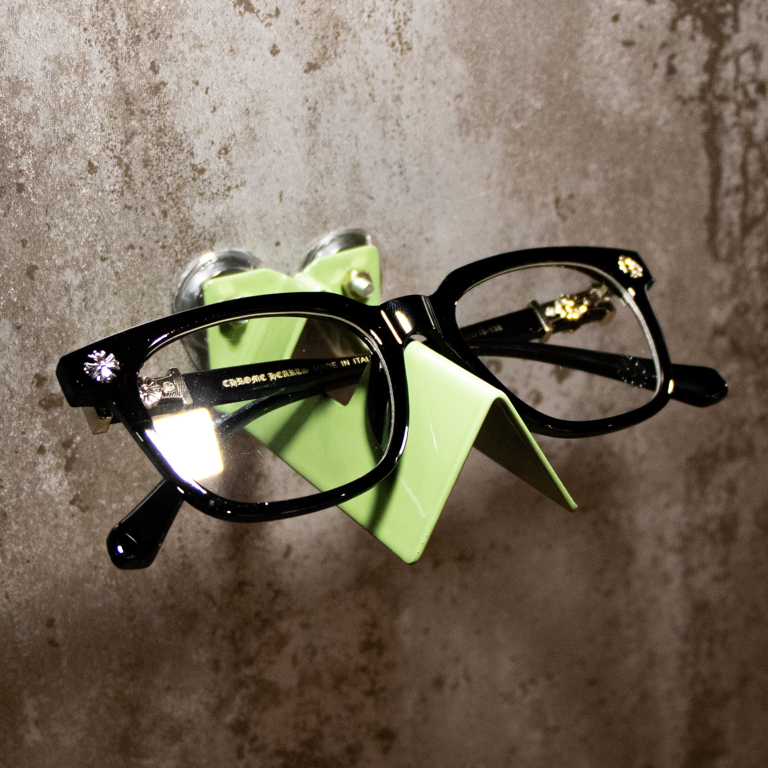 Okunaii™ Wall Mount Glasses & Sunglasses Holder & Organiser - Image 8