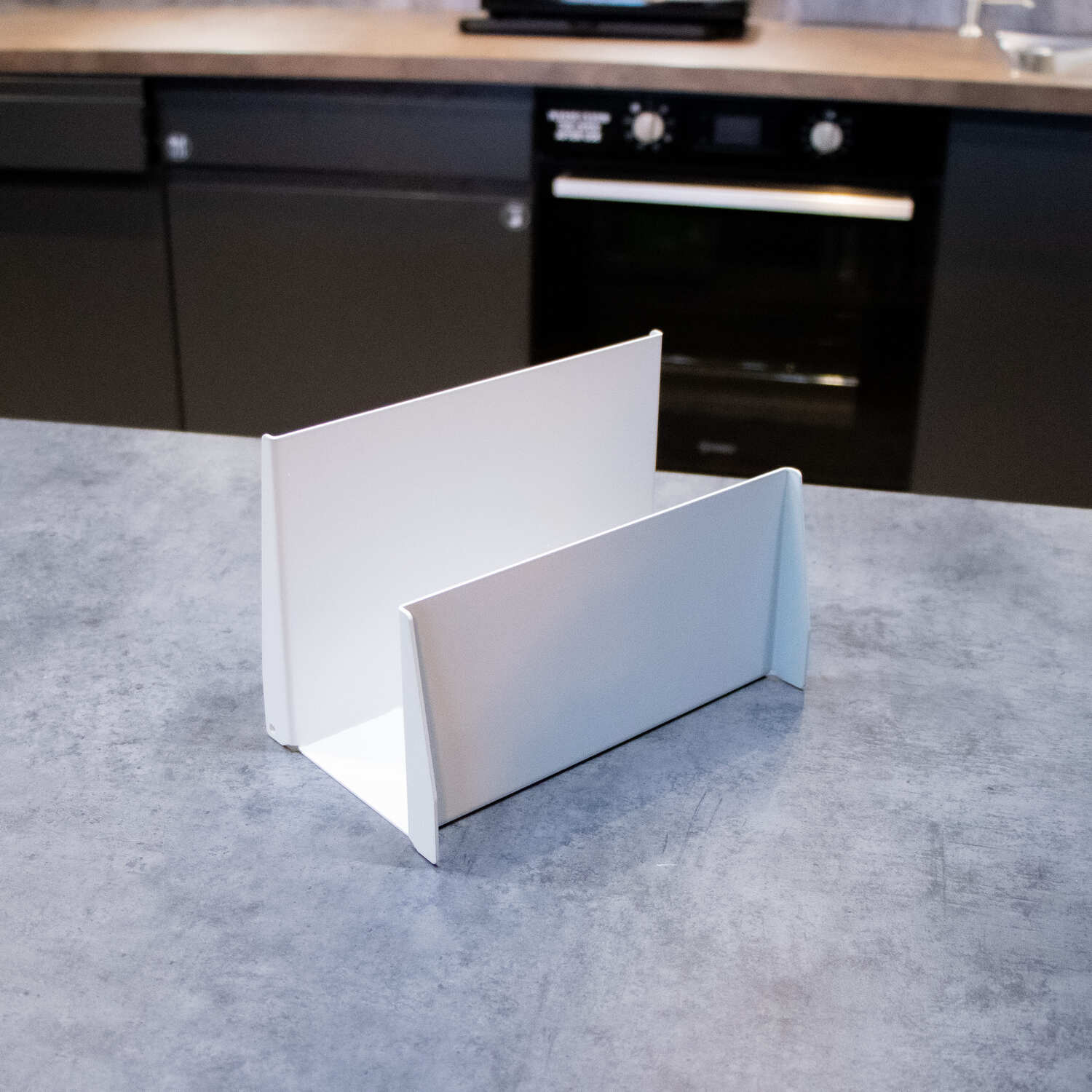 Okunaii™ Worktop Chopping Board Vertical Storage Holder - Image 23