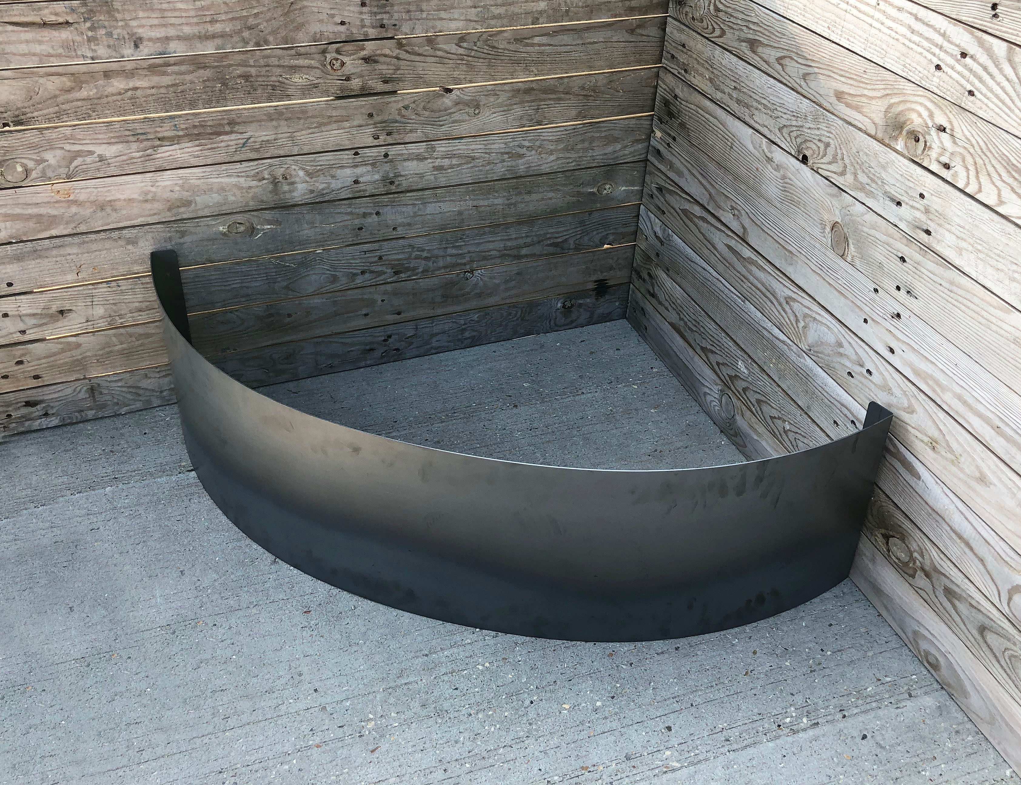 Rustic Steel Planter Corner Panel - Image 5